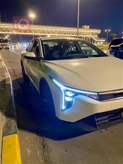 Kia K4